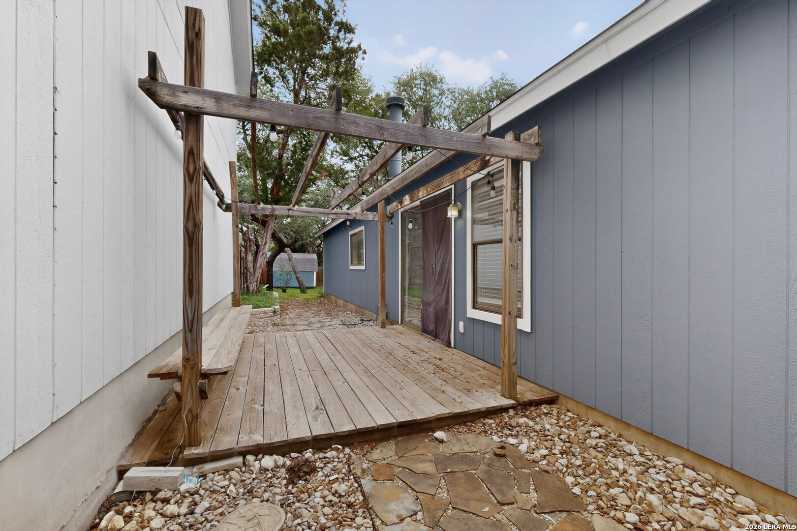 main property photo 36