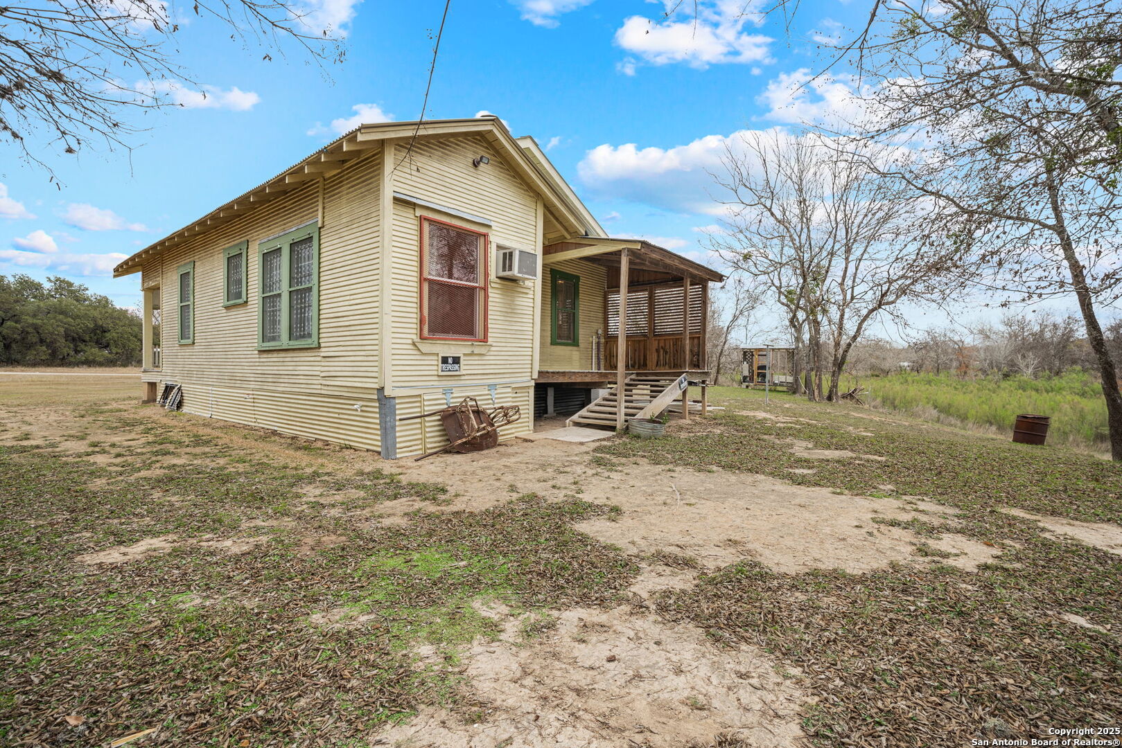 main property photo 26