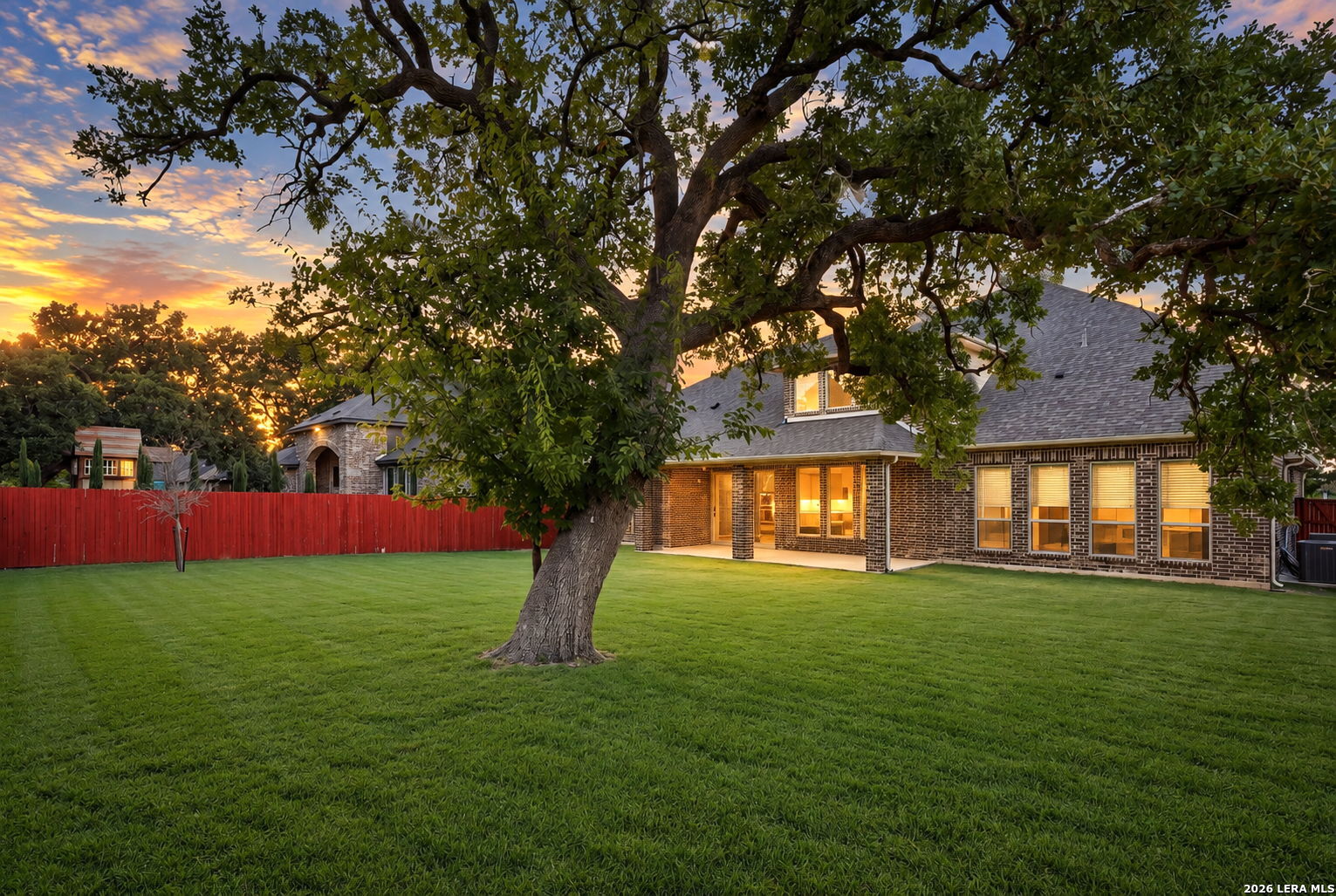 main property photo 41