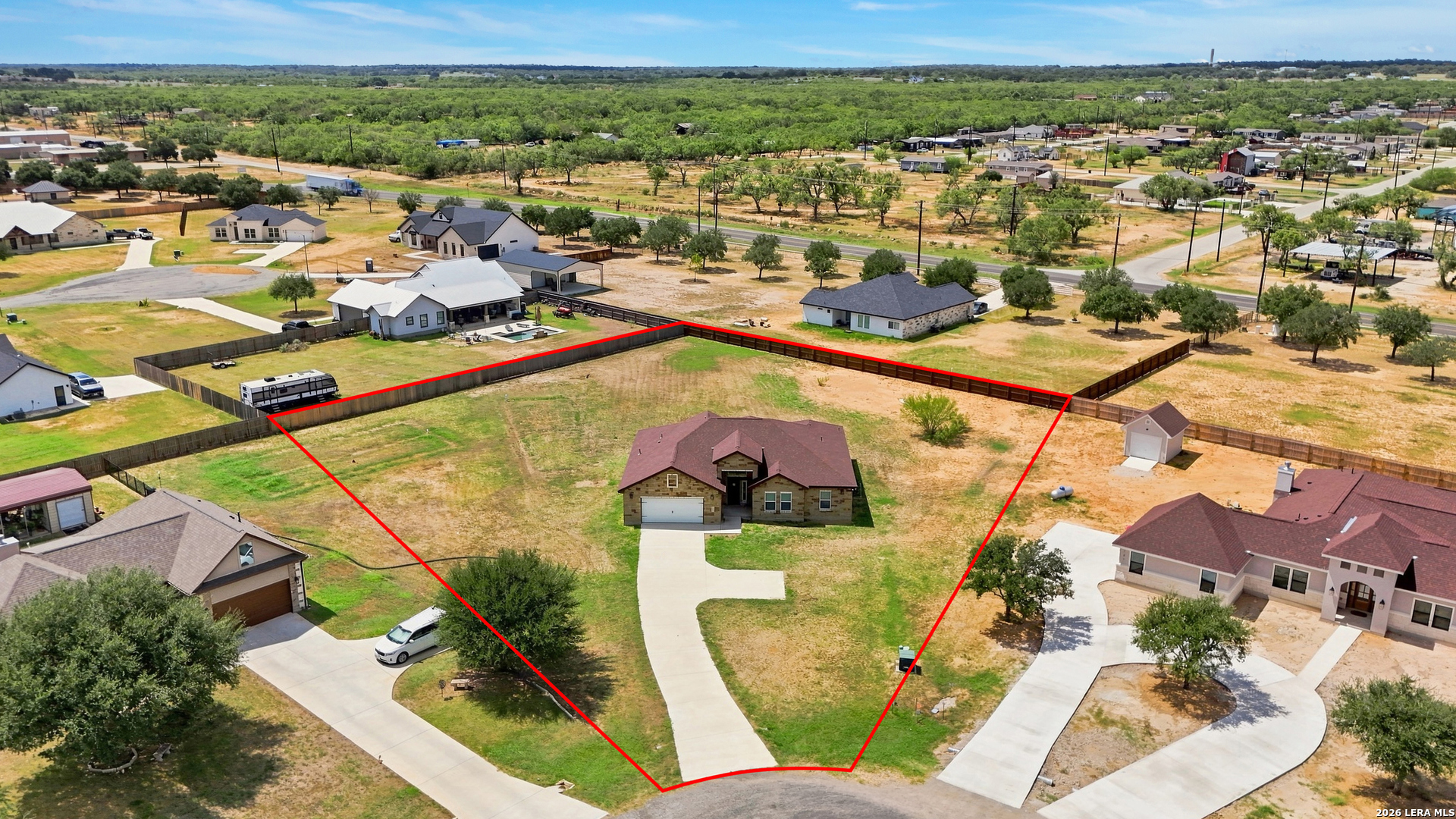 main property photo 32