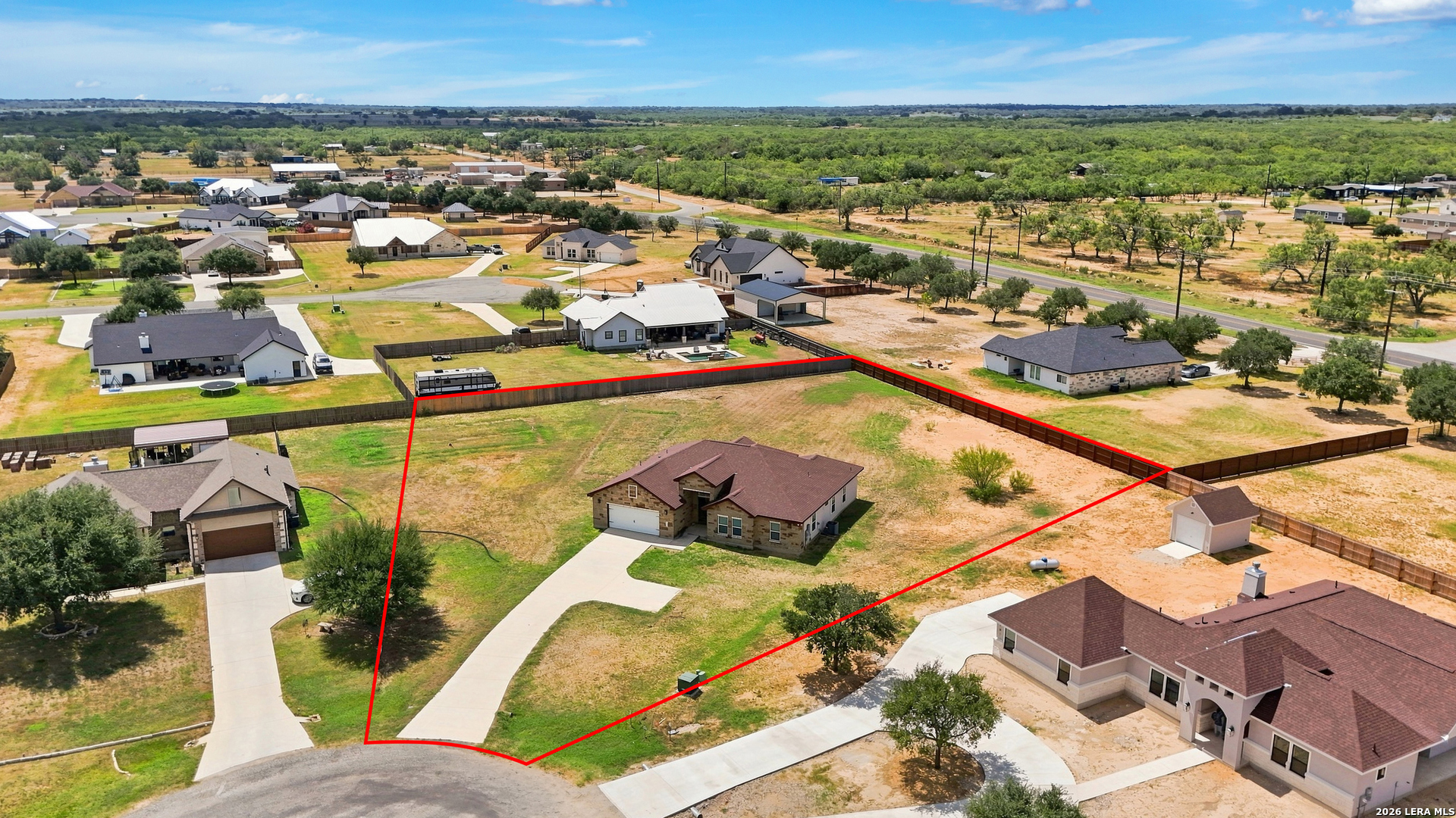 main property photo 34
