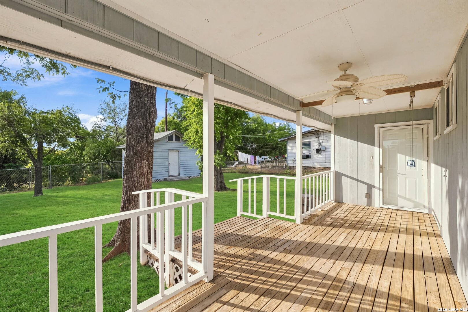 main property photo 17