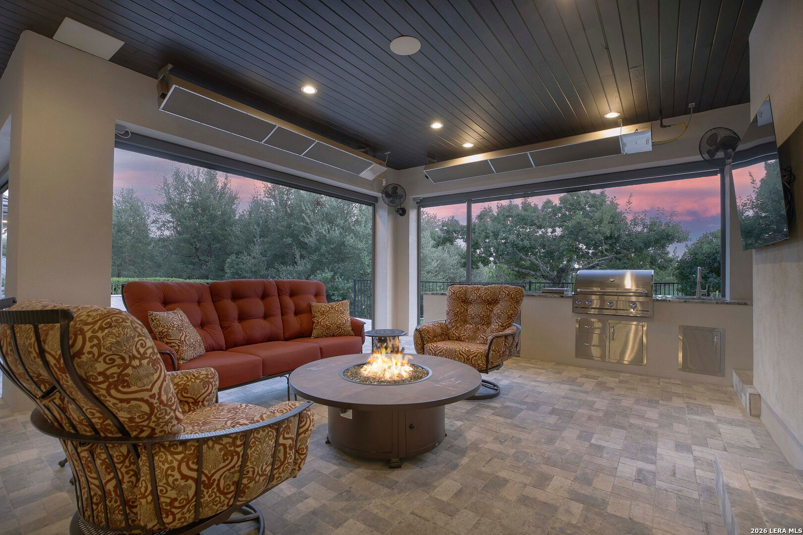 main property photo 74
