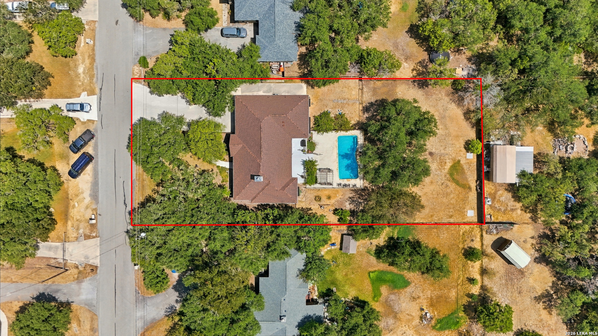 main property photo 24
