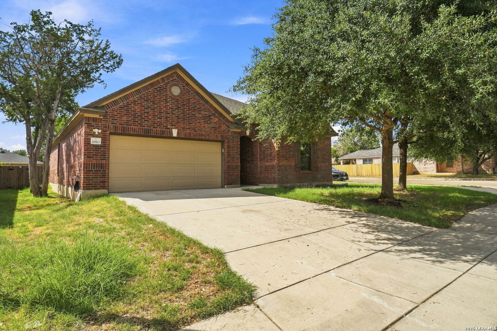 main property photo 21