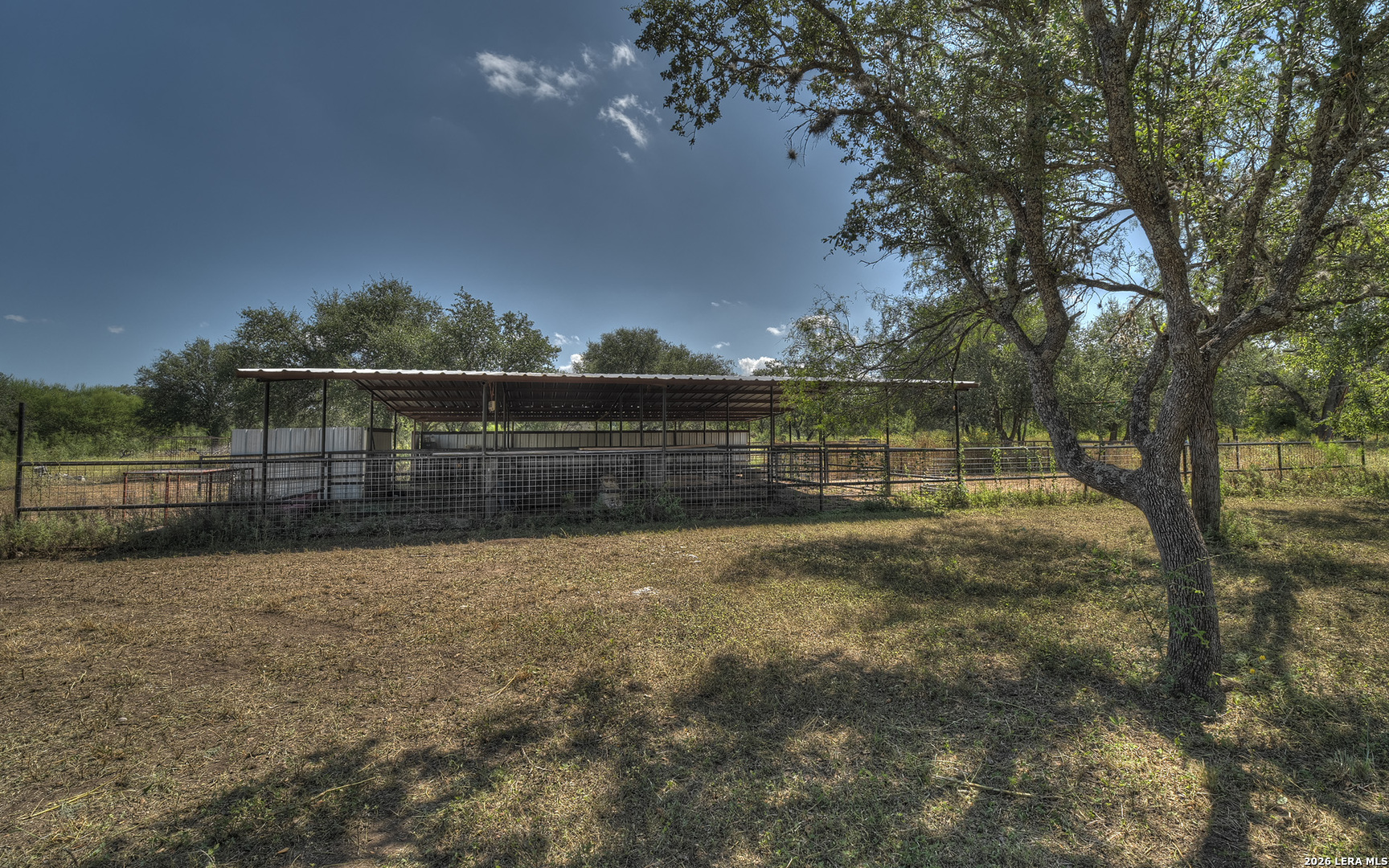 main property photo 37