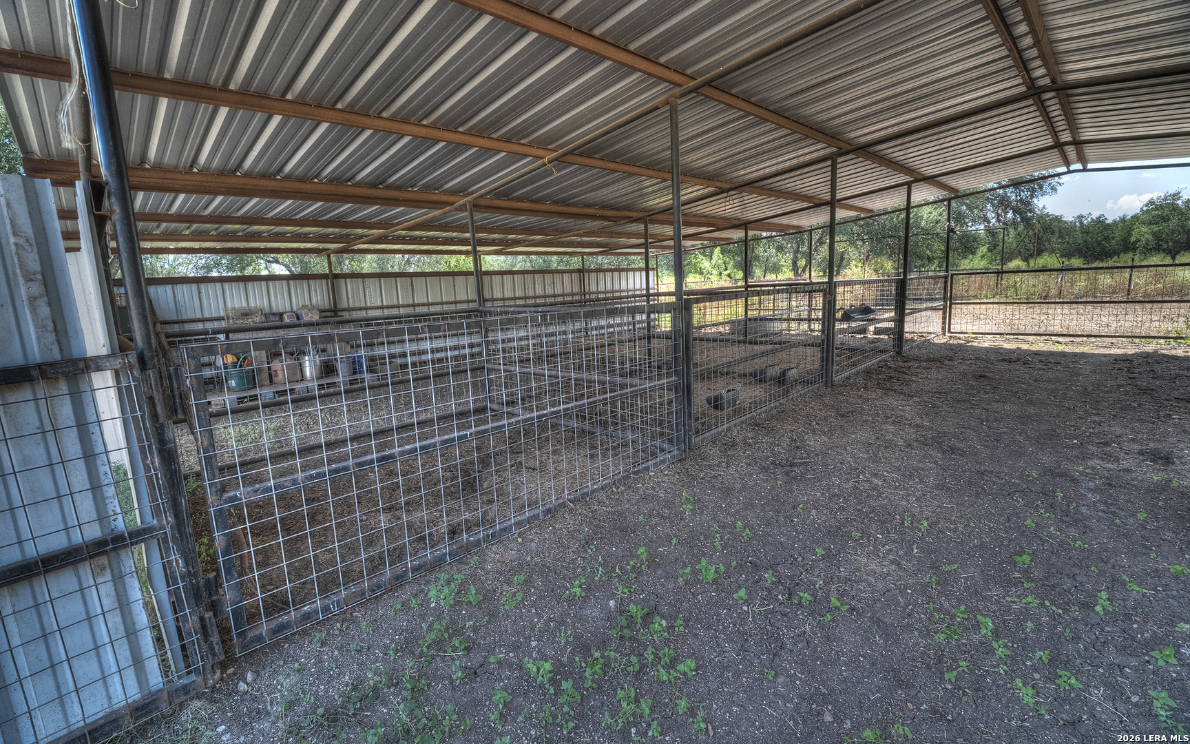 main property photo 39