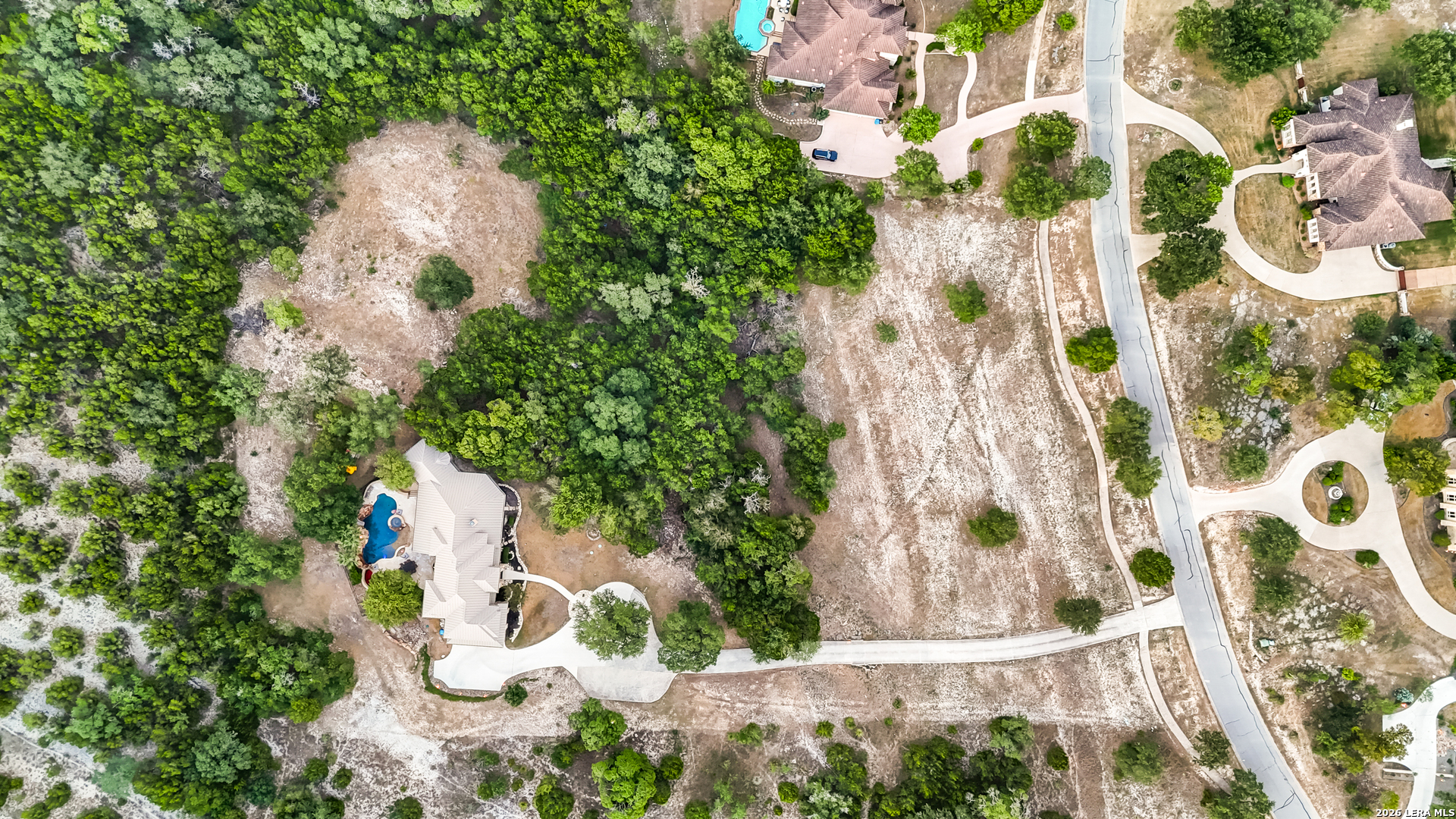 main property photo 80