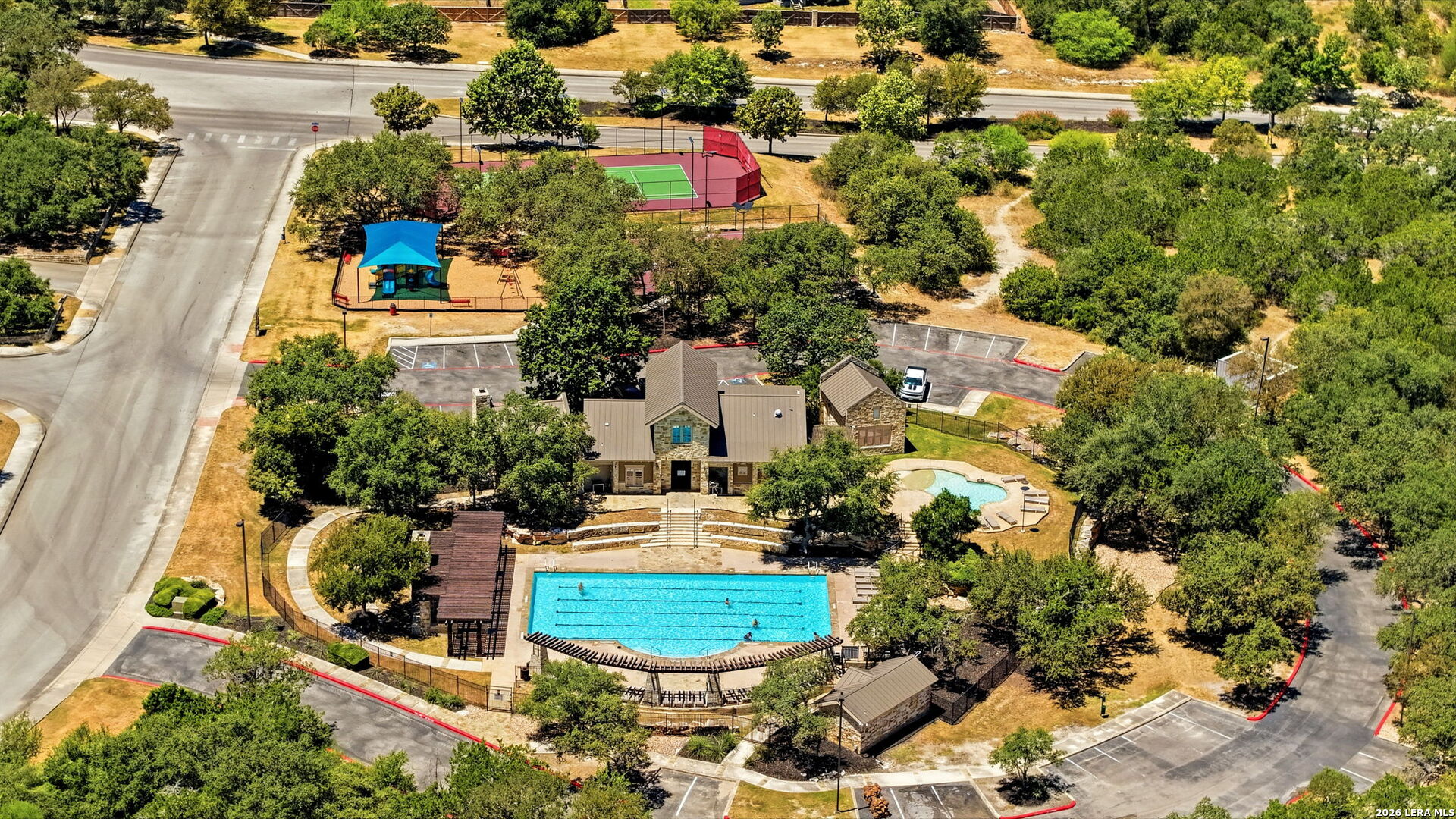 main property photo 49