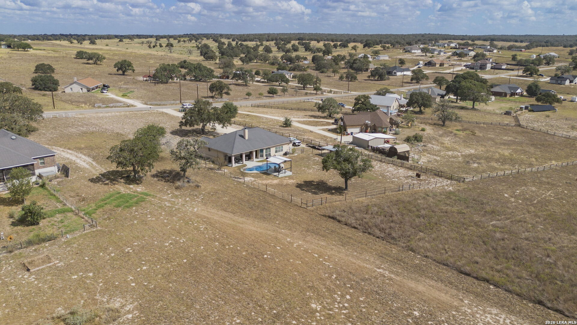 main property photo 45