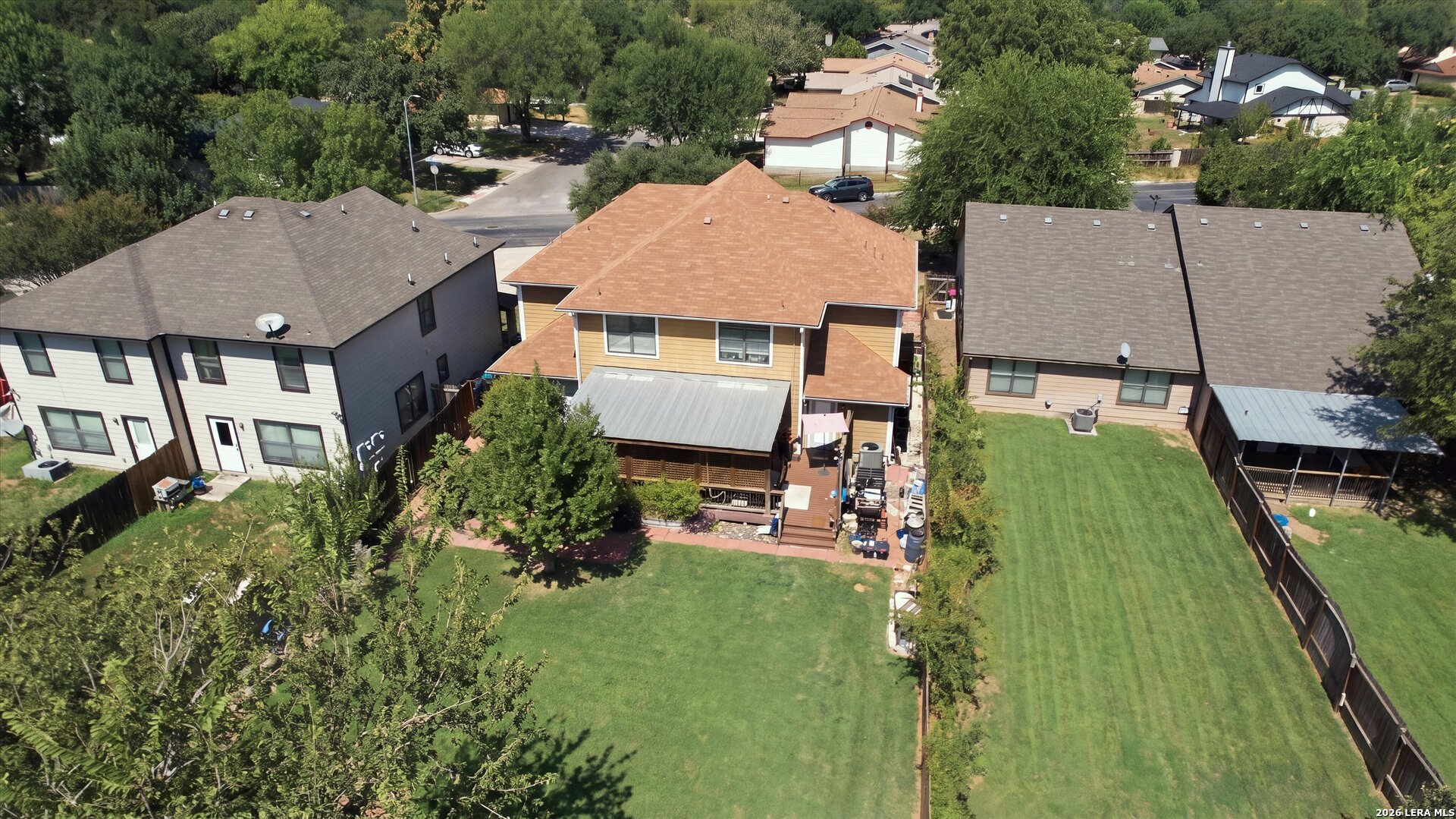 main property photo 26