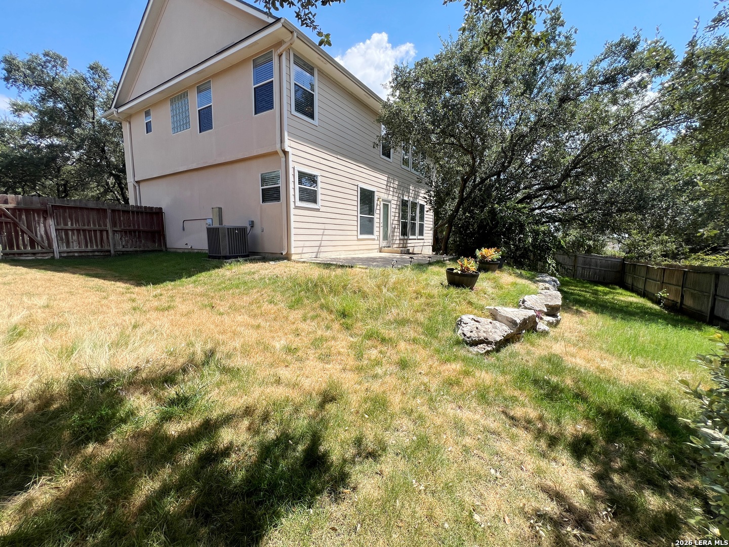 main property photo 47