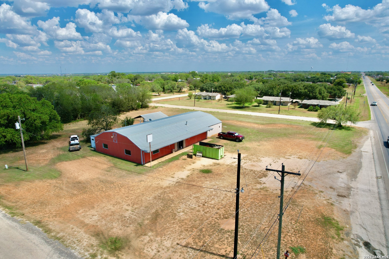main property photo 3