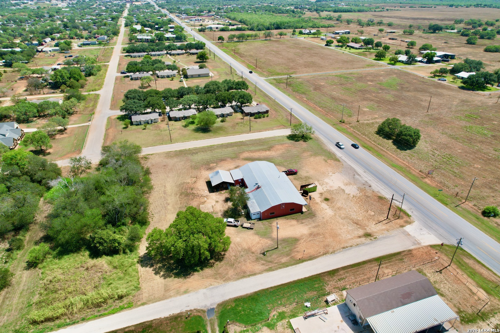 main property photo 4