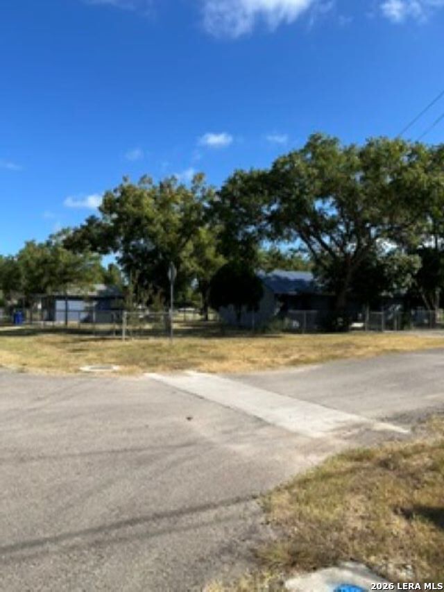 main property photo 24