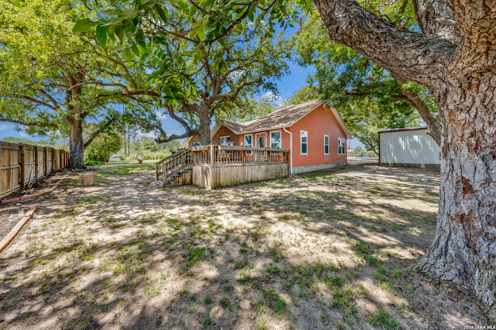 main property photo 16