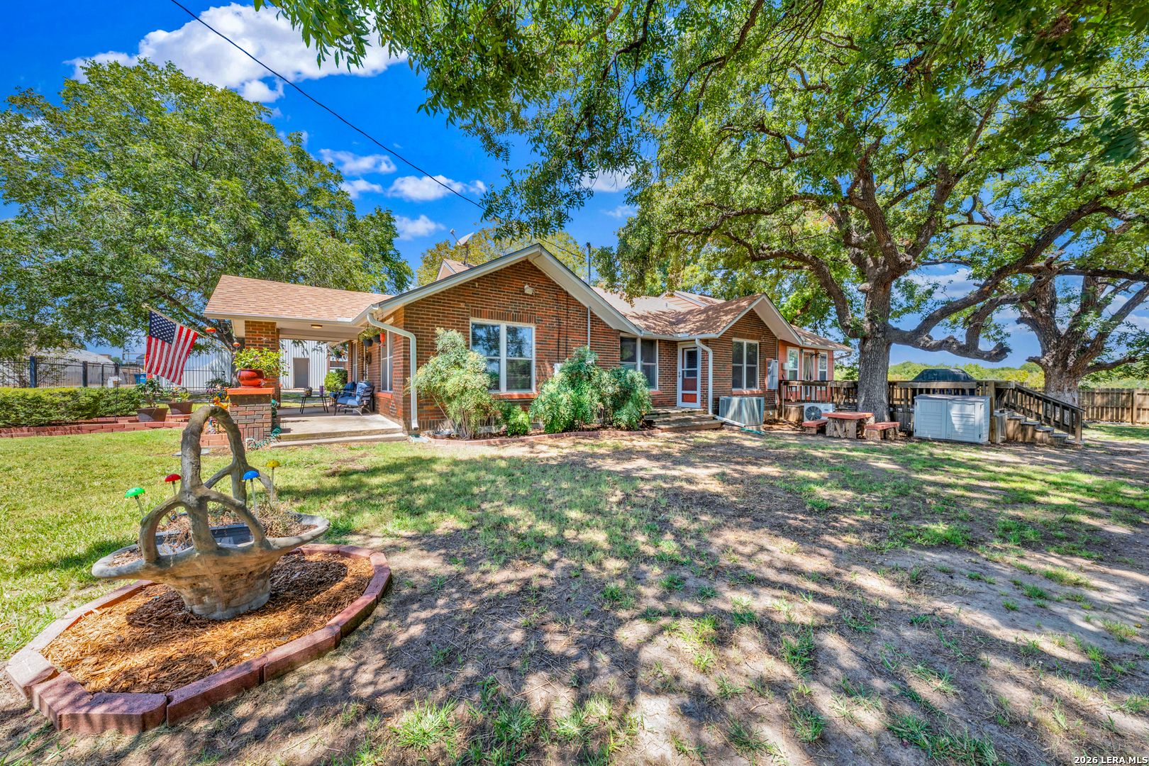 main property photo 21