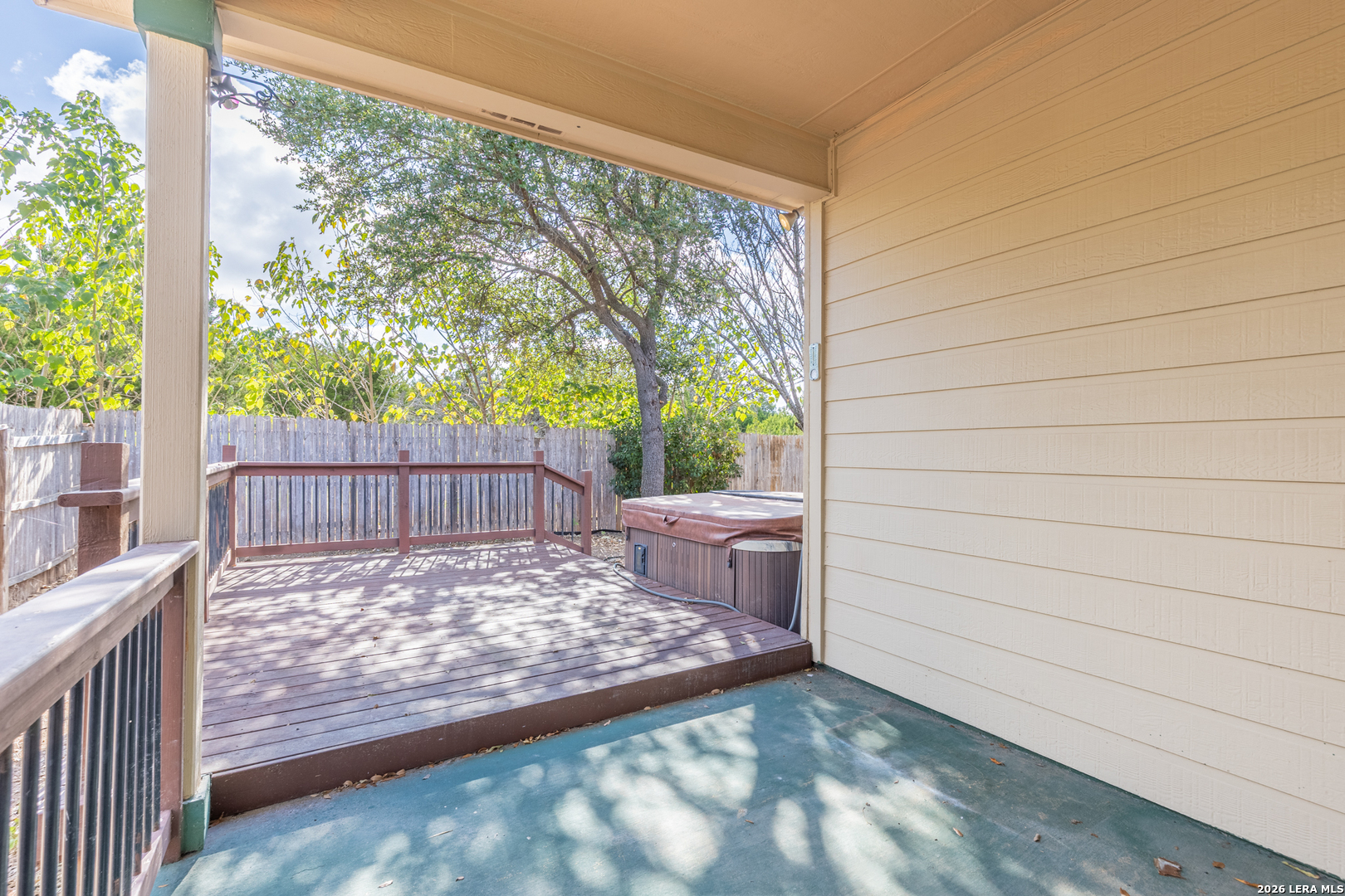 main property photo 29