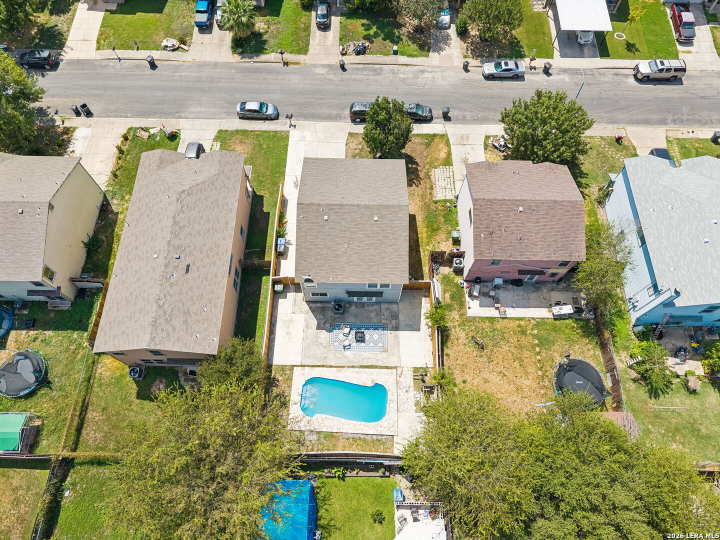 main property photo 35