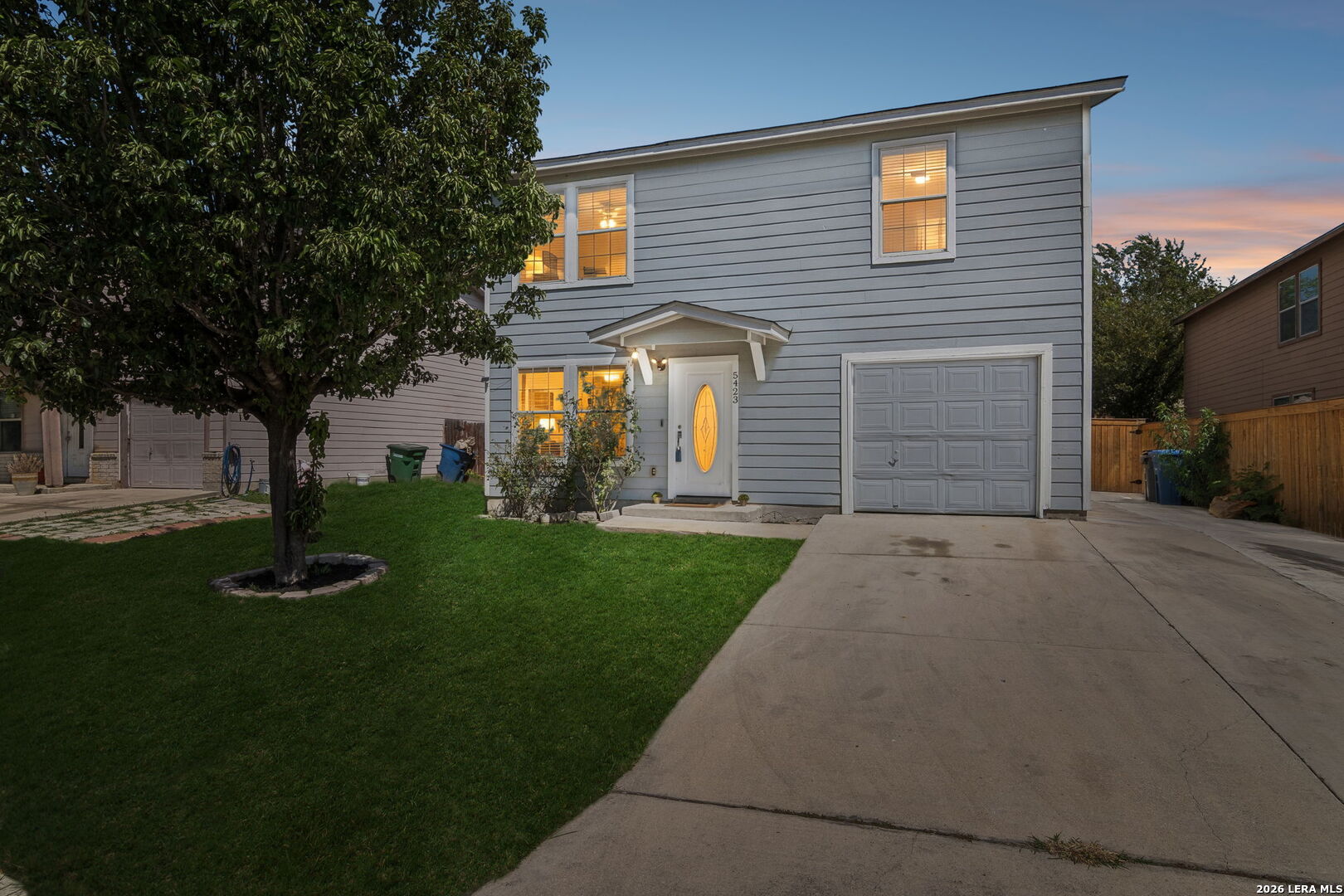 main property photo 41
