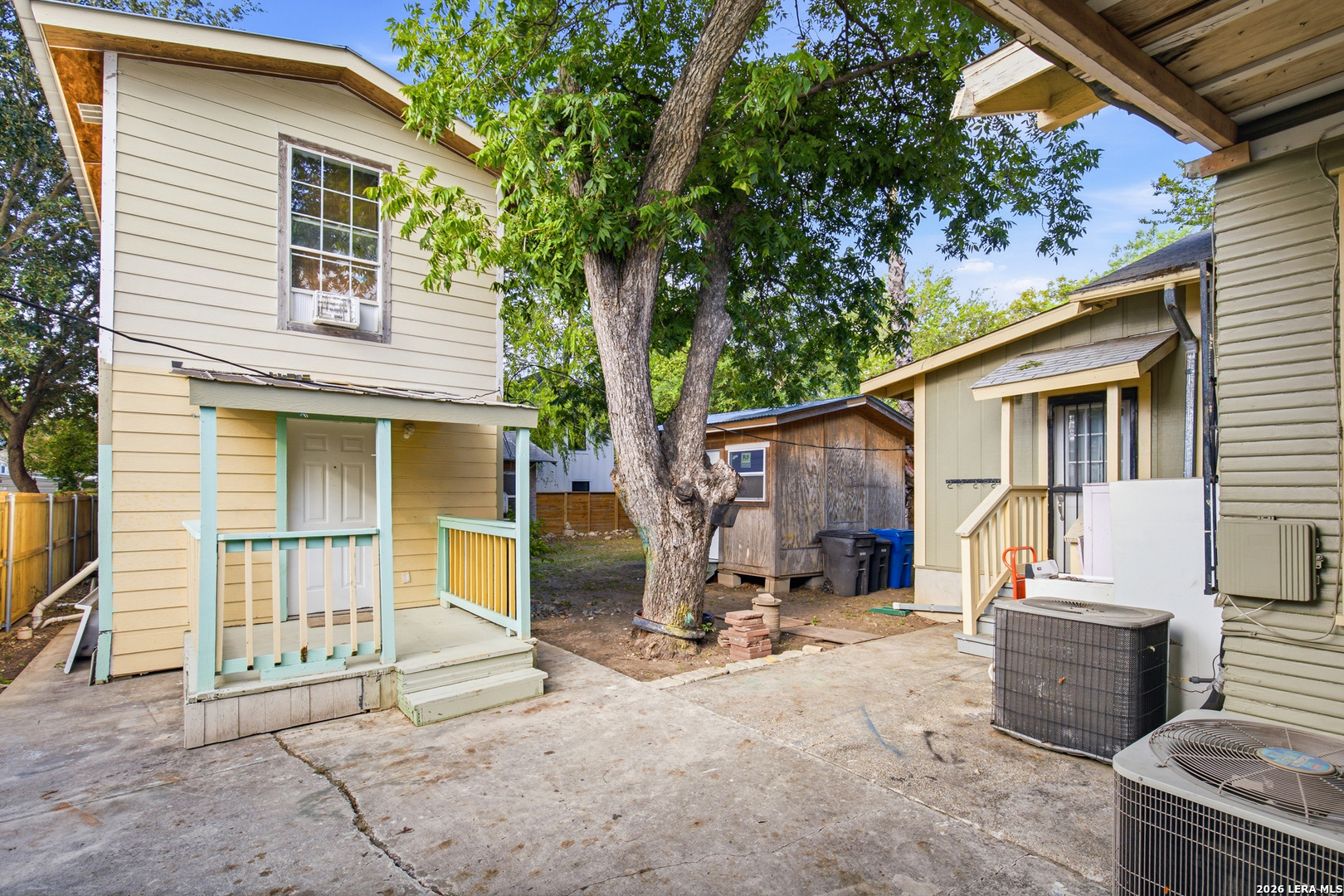 main property photo 17