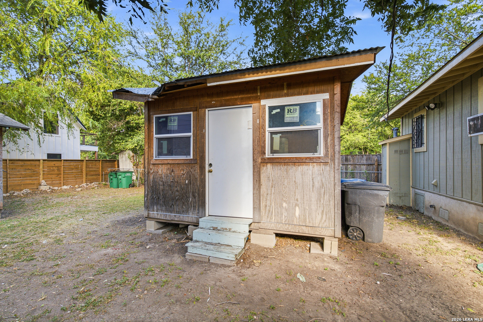 main property photo 19
