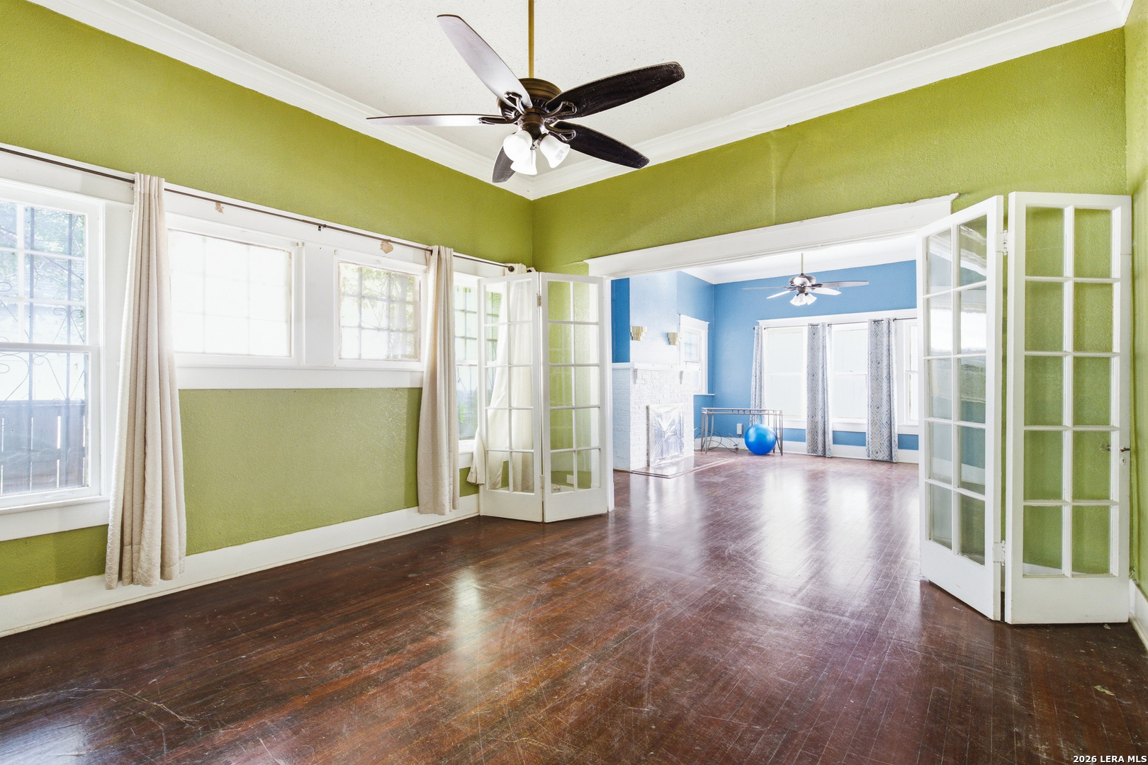 main property photo 5