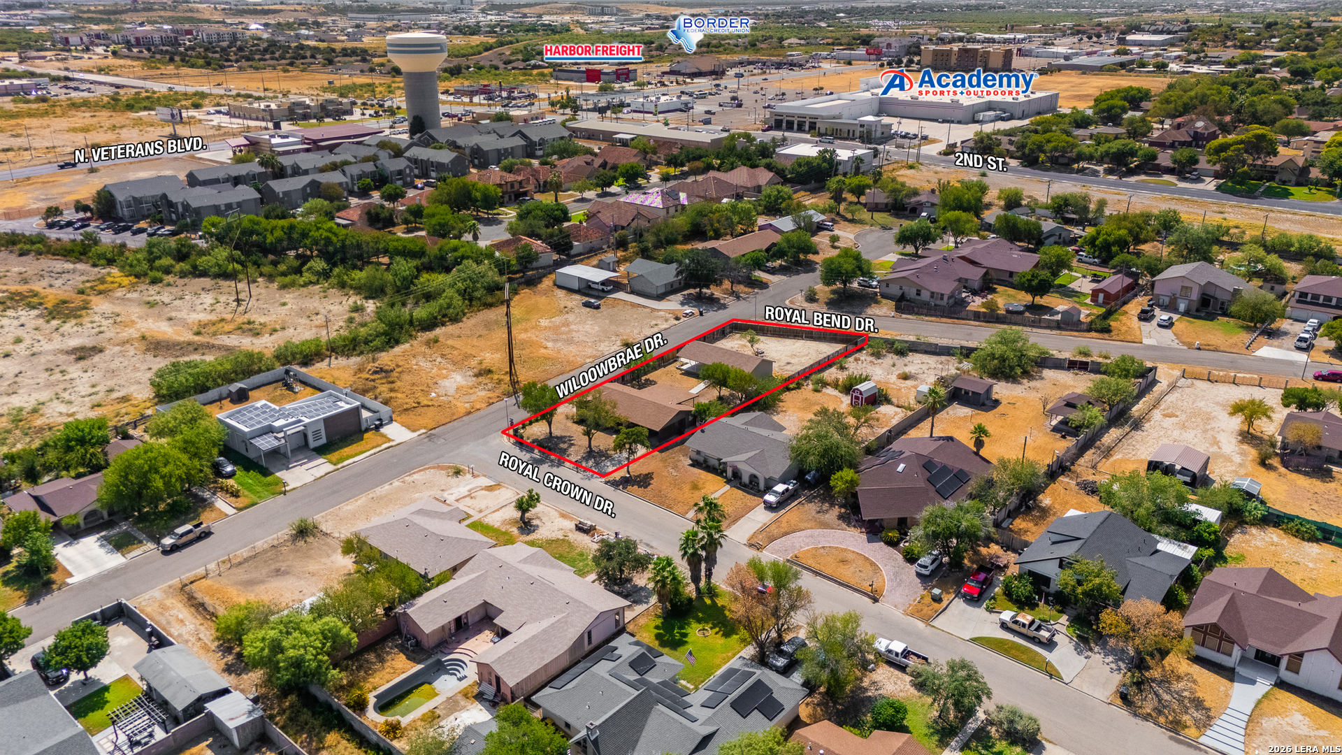 main property photo 18