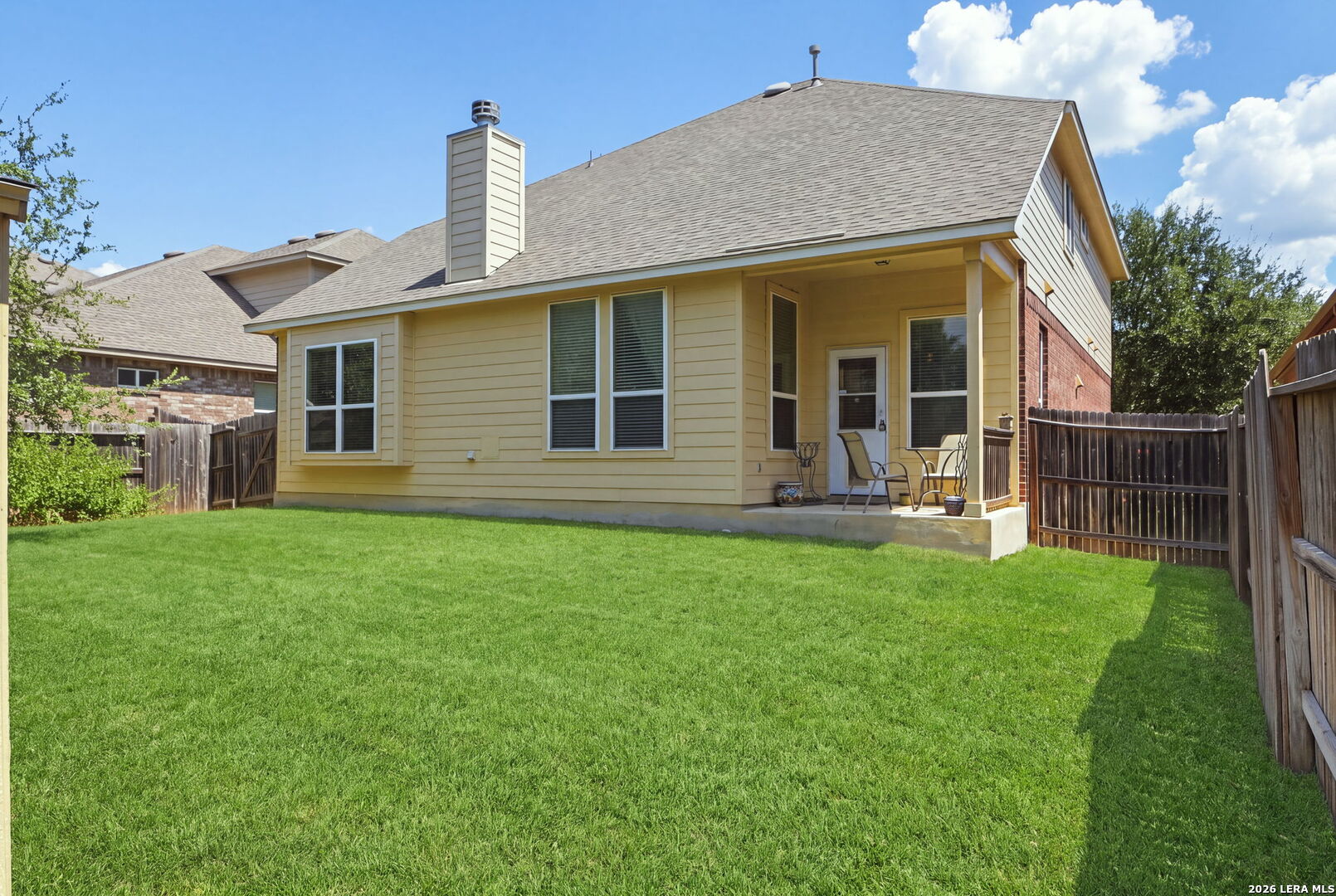 main property photo 32