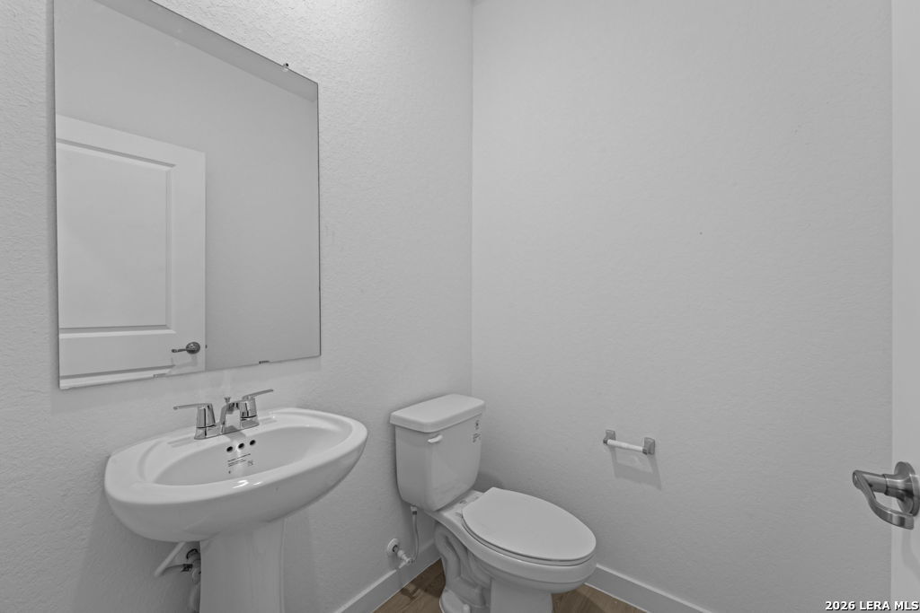 main property photo 17