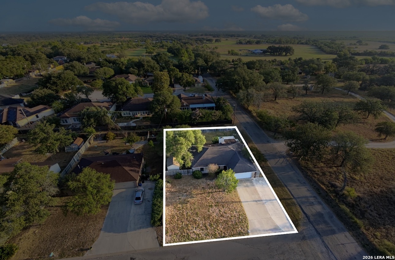 main property photo 23