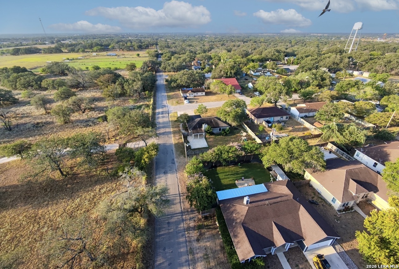 main property photo 25