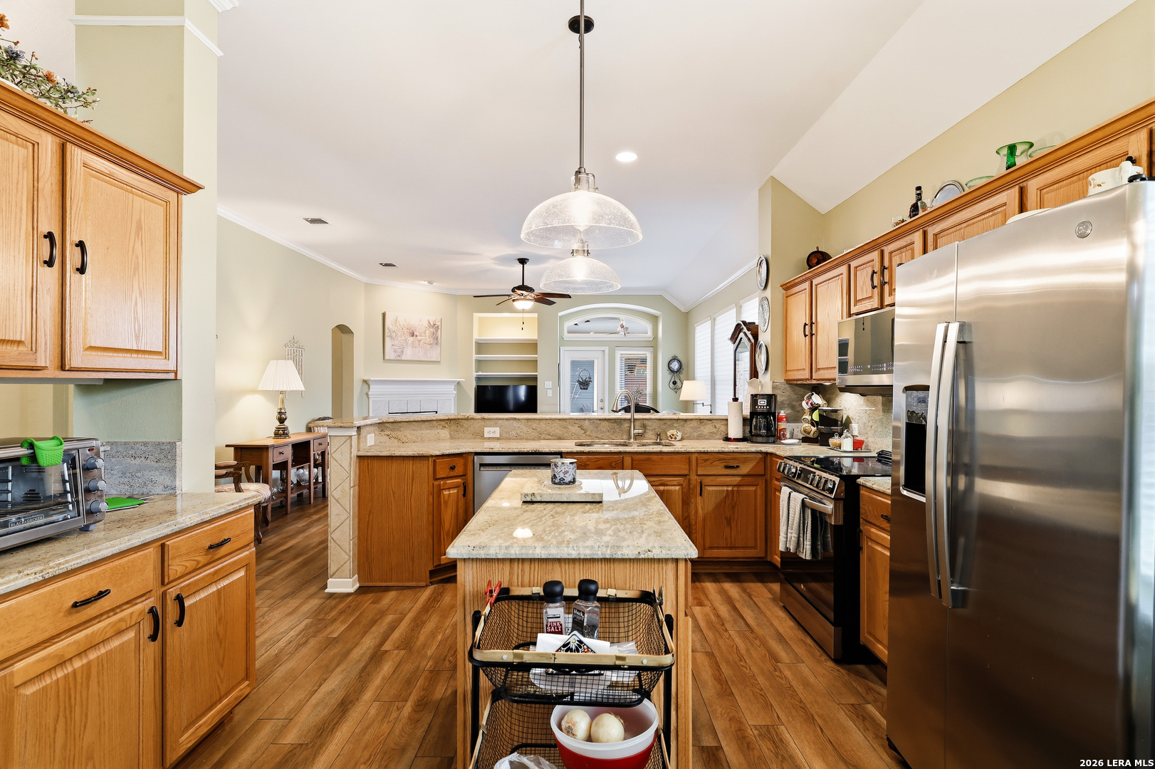 main property photo 10