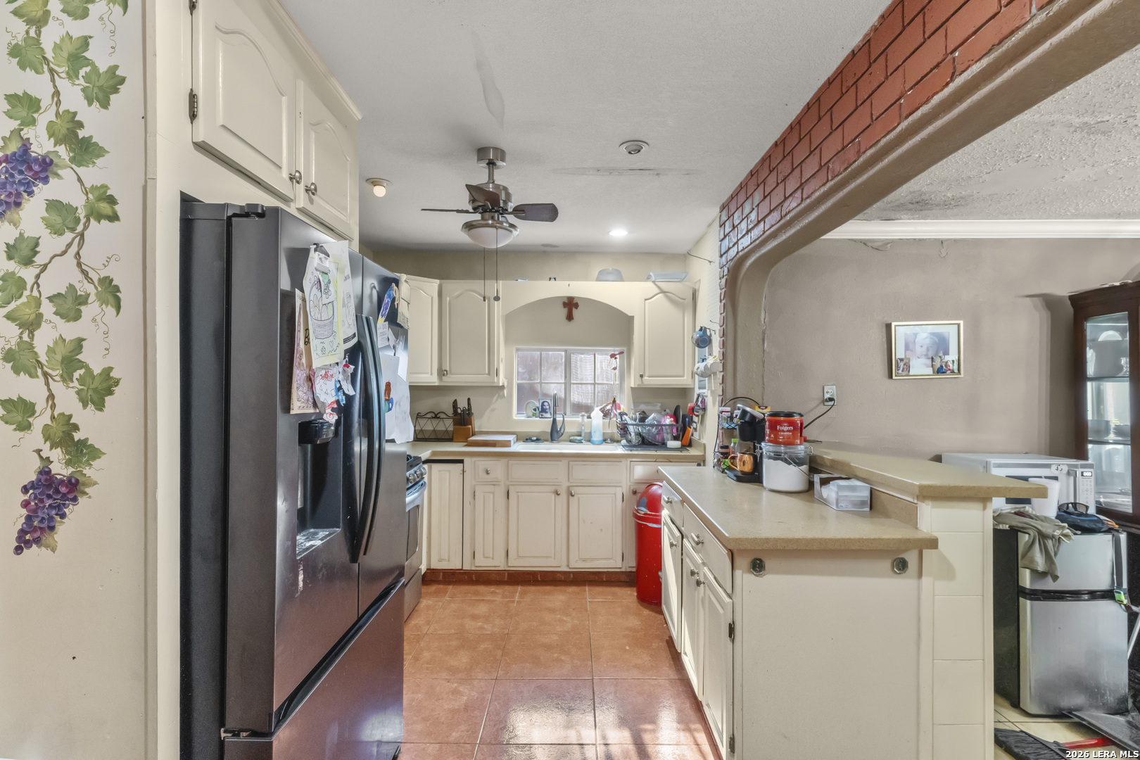 main property photo 10