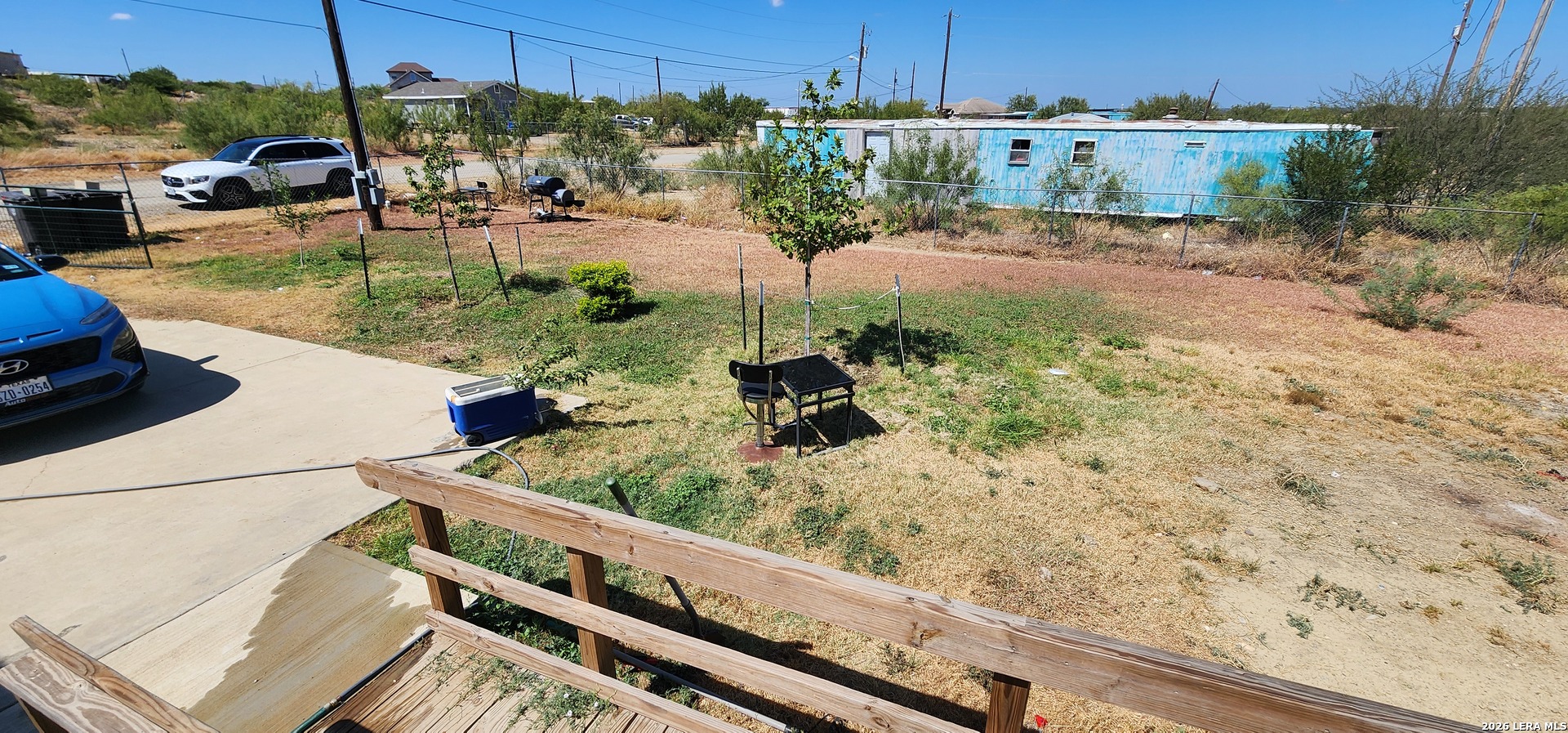 main property photo 17