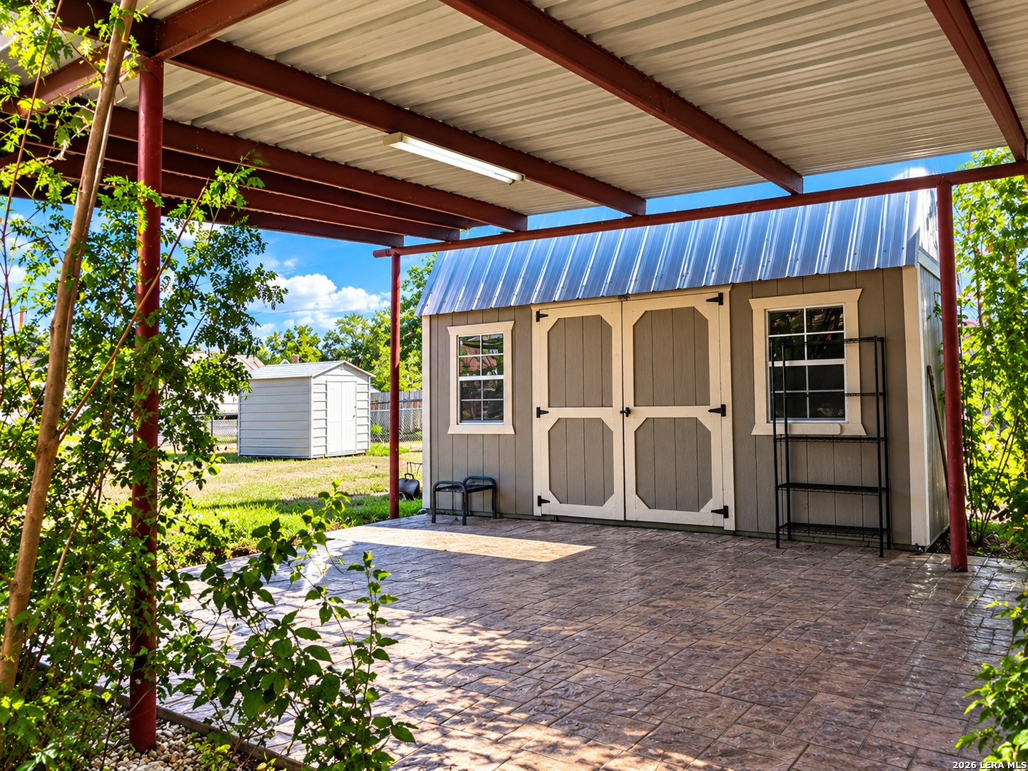 main property photo 14