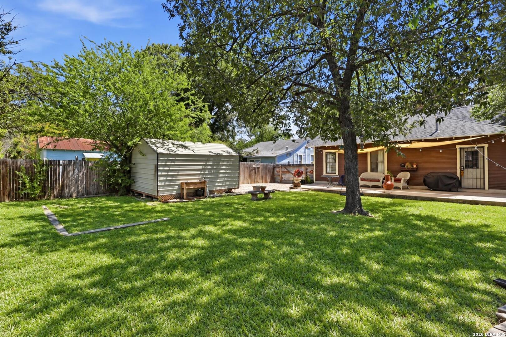 main property photo 36
