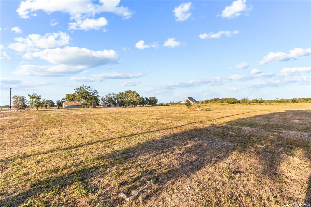 main property photo 45