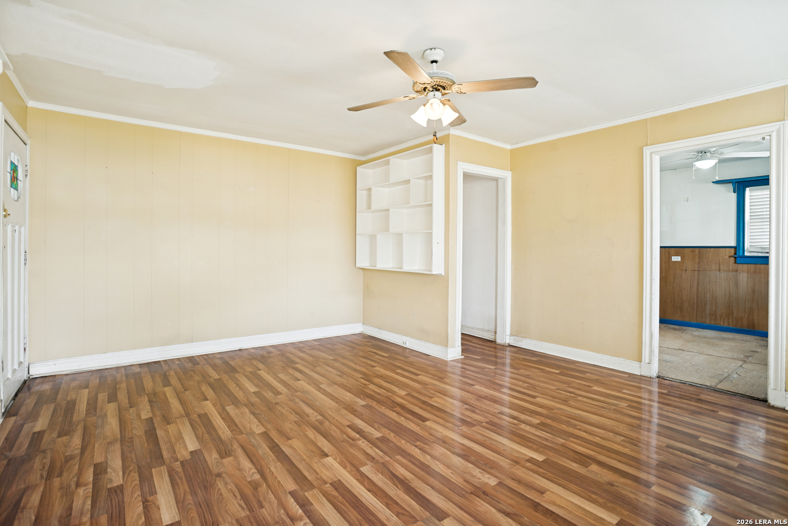 main property photo 8