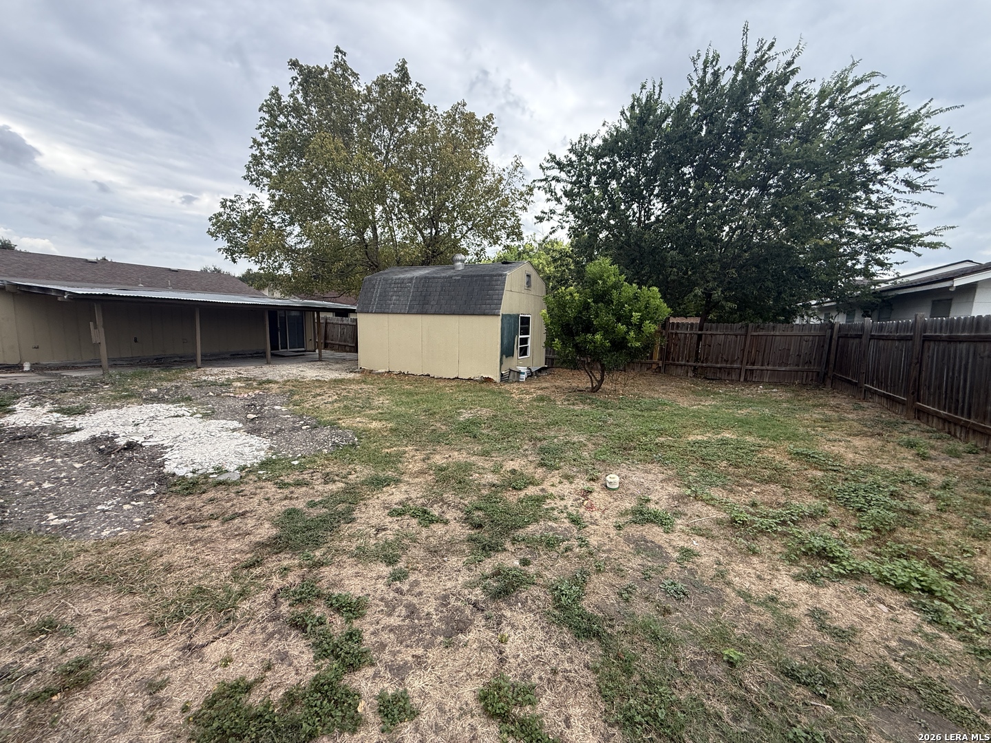 main property photo 27