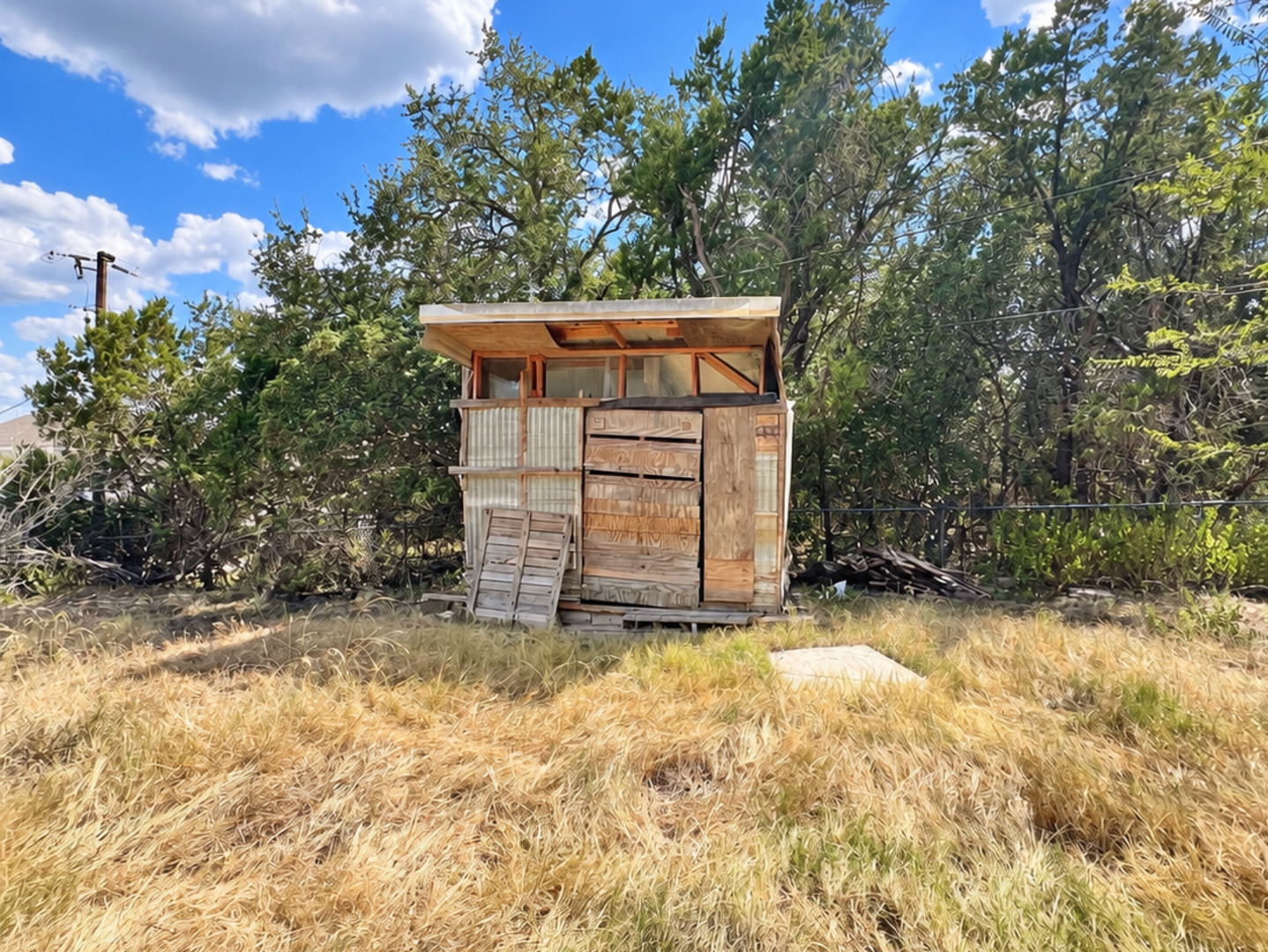 main property photo 17