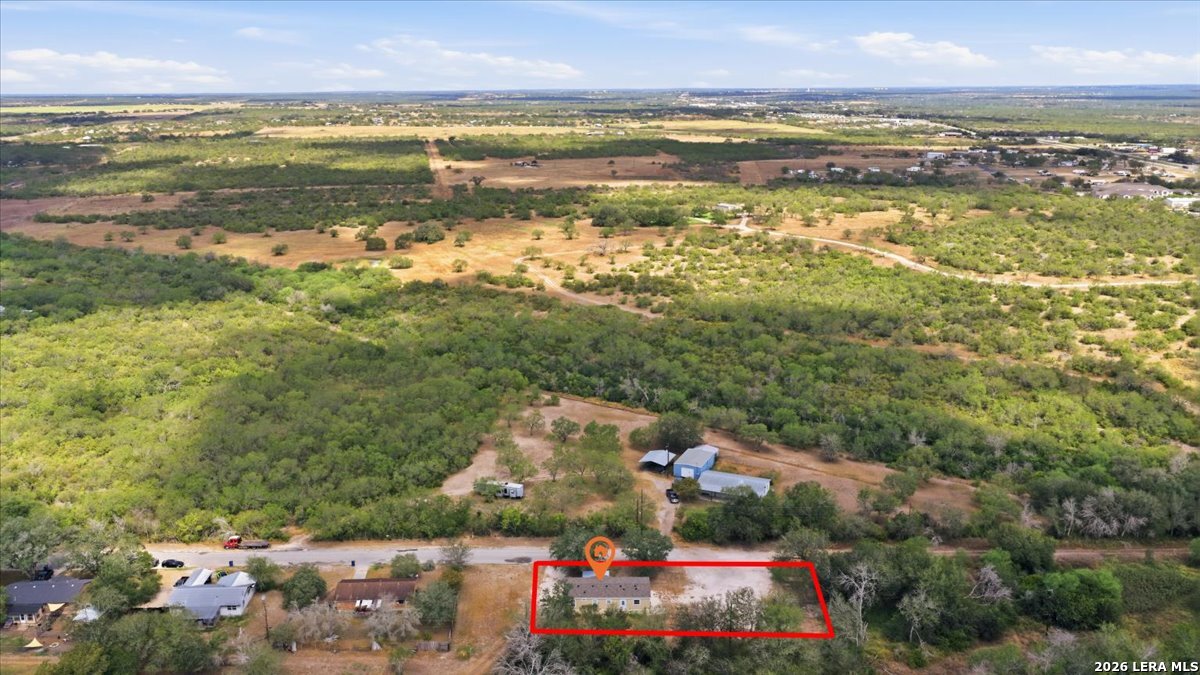 main property photo 36