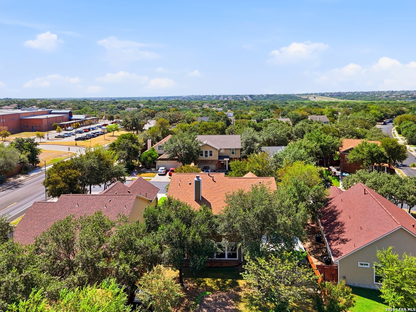 main property photo 34