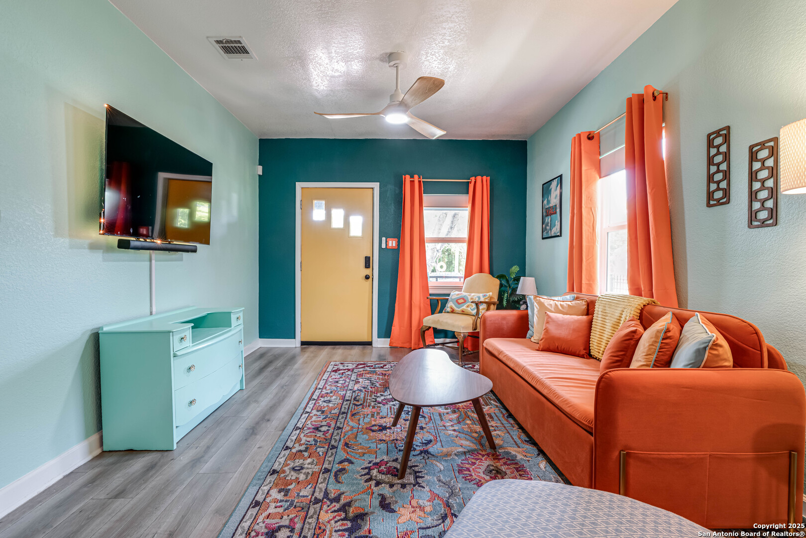 main property photo 5