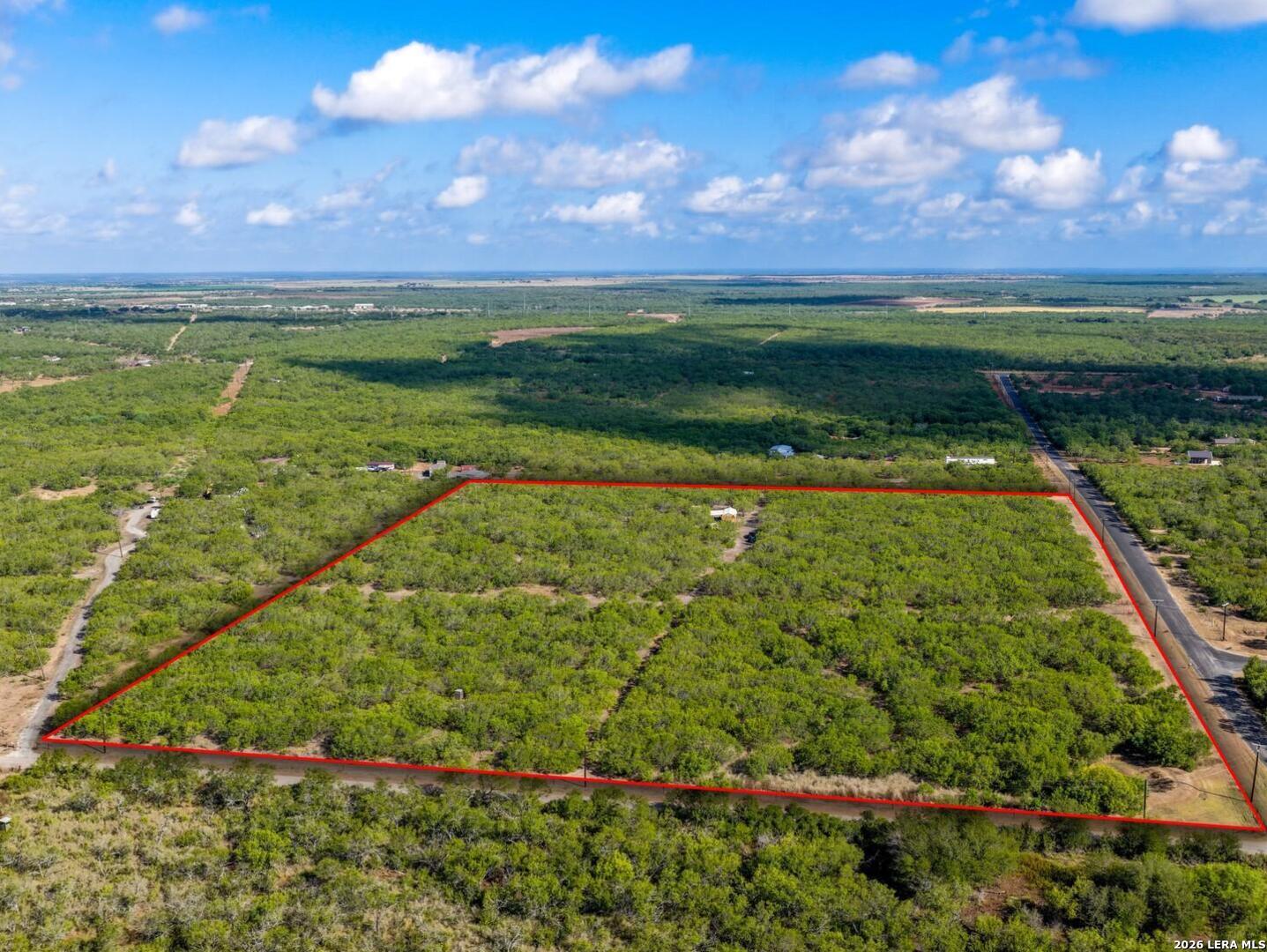main property photo 7