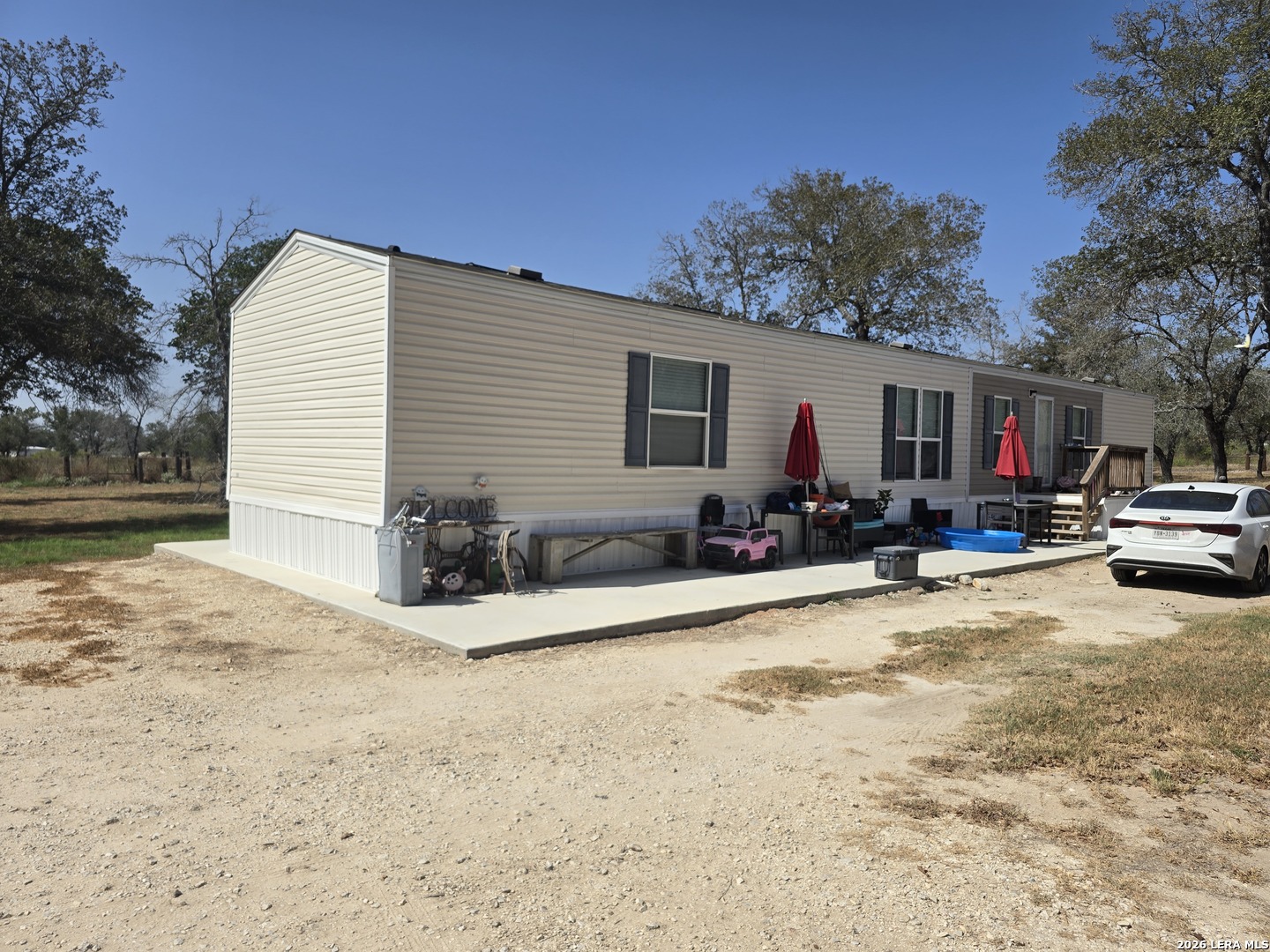 main property photo 26