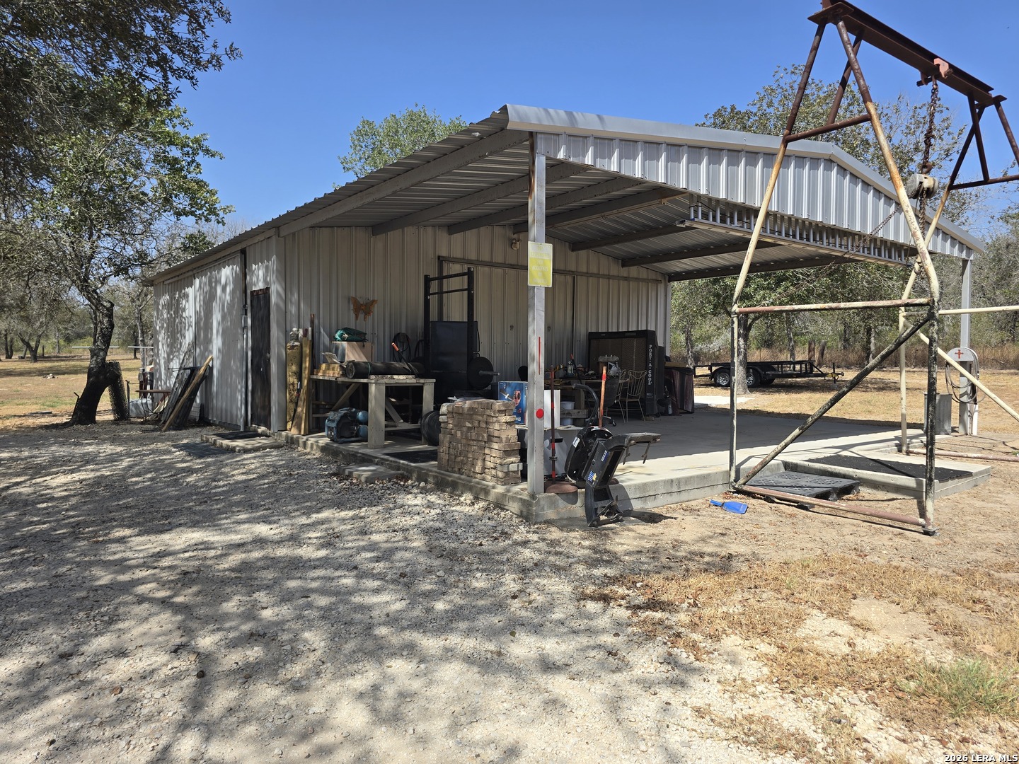 main property photo 38