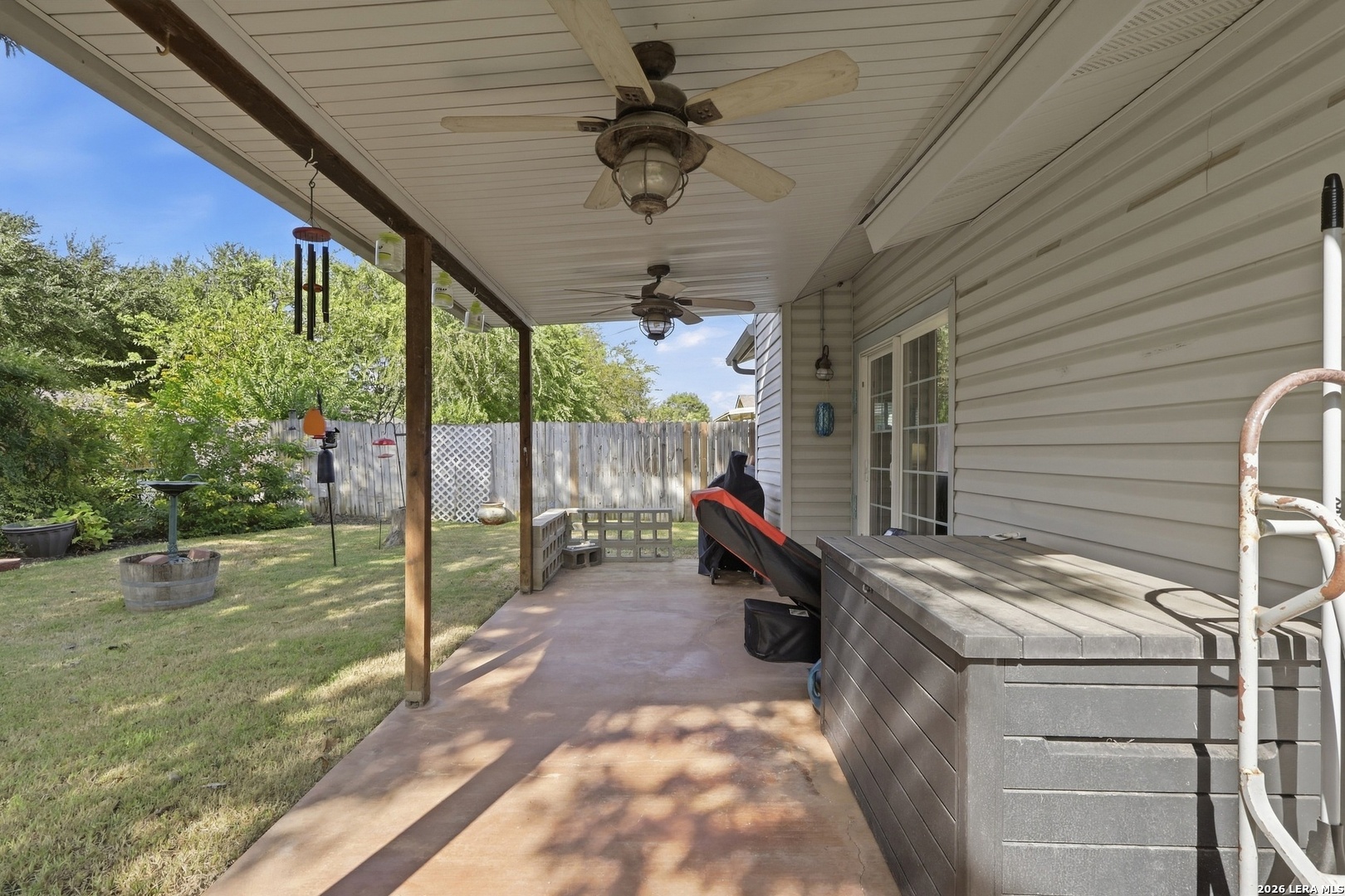 main property photo 27