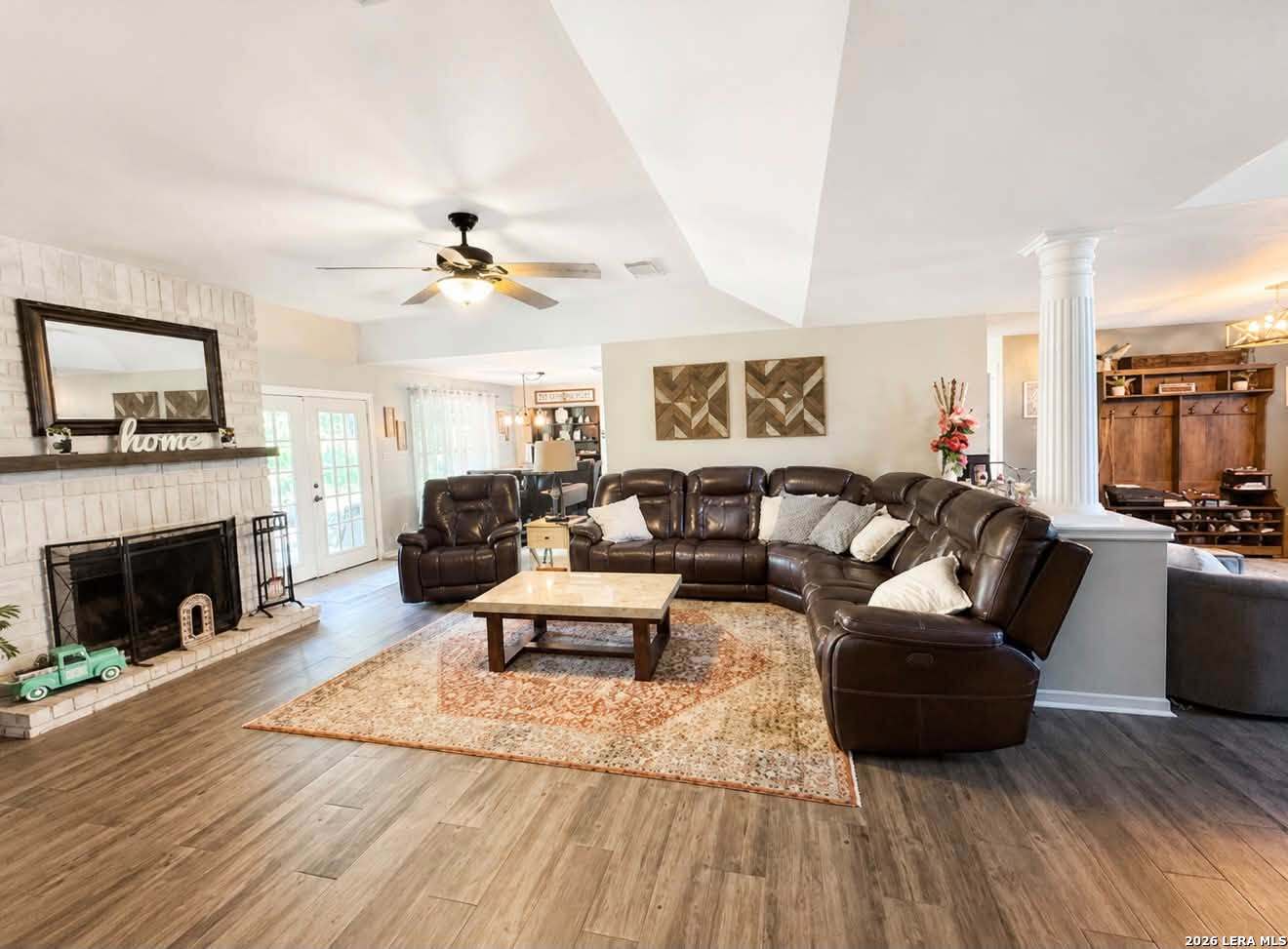 main property photo 4