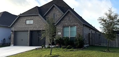 image of property with 3 Bed | 2 Bath | 2,026 Sqft